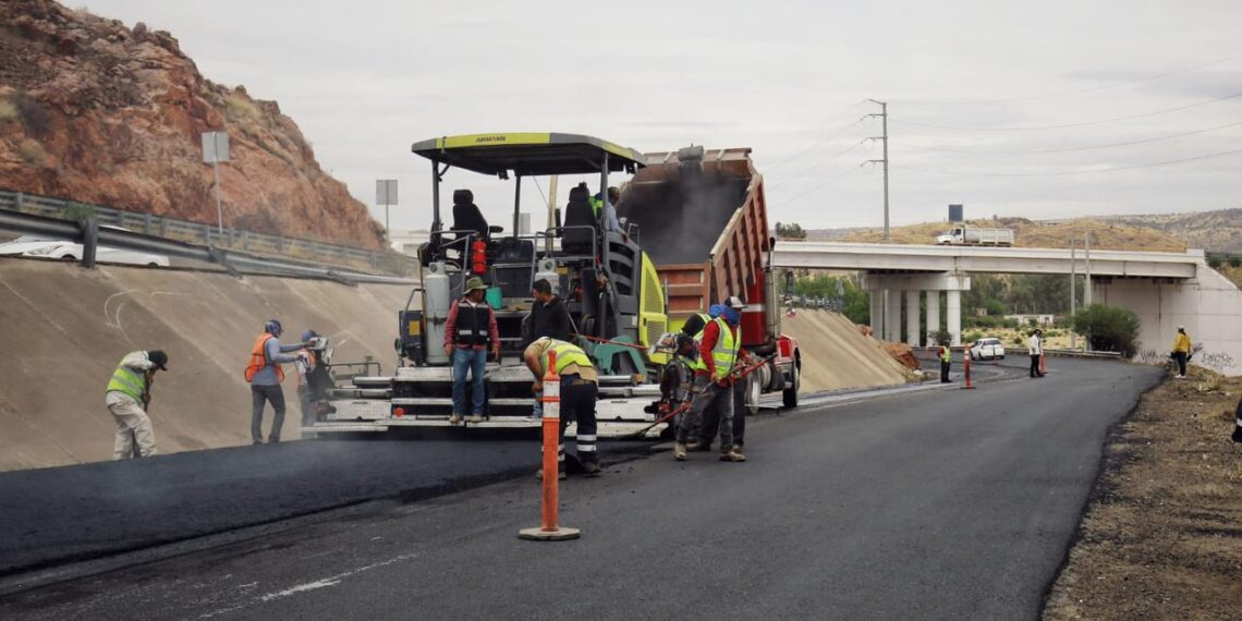 Con Toño Ochoa, Durango te recibe con carreteras bien chulas
