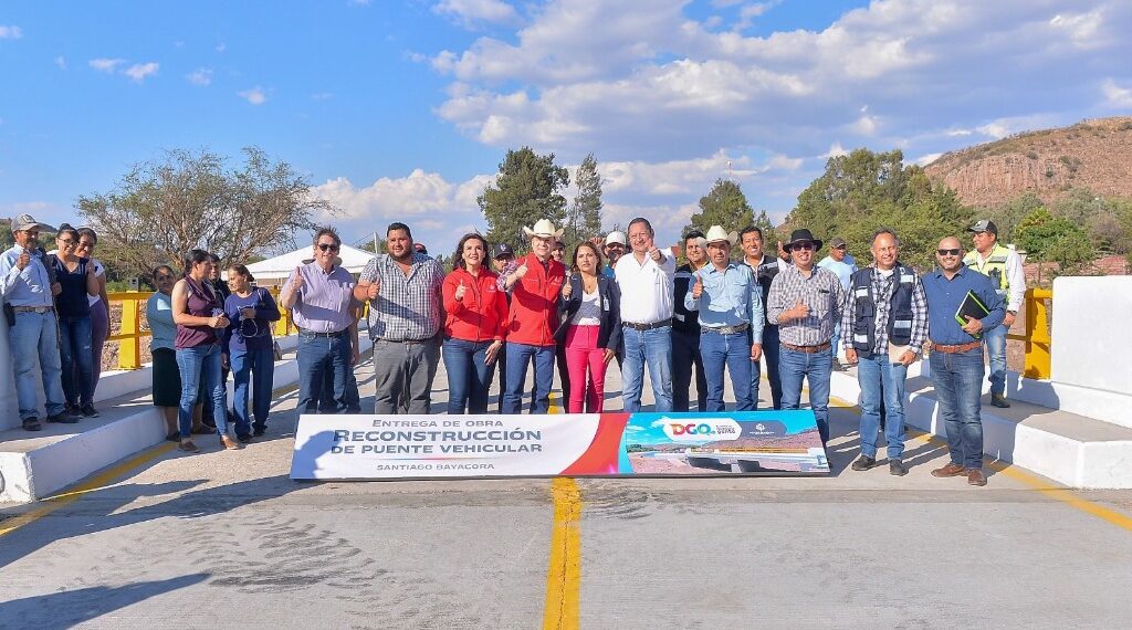 El agua les tumbó el puente; Gobierno de Esteban se los reconstruye con obra de calidad
