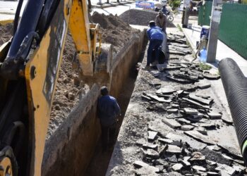 Inicia el Sideapa trabajos de reposición de tubería en colector de El Dorado