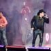 Durango es ejemplo de inclusión con intérprete de señas que revoluciona conciertos en la Feria Villista 2023