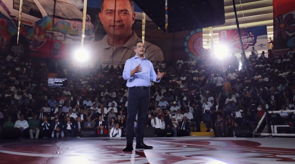 Ve nomás qué chulada de resultados en un año, celebra la gran familia duranguense