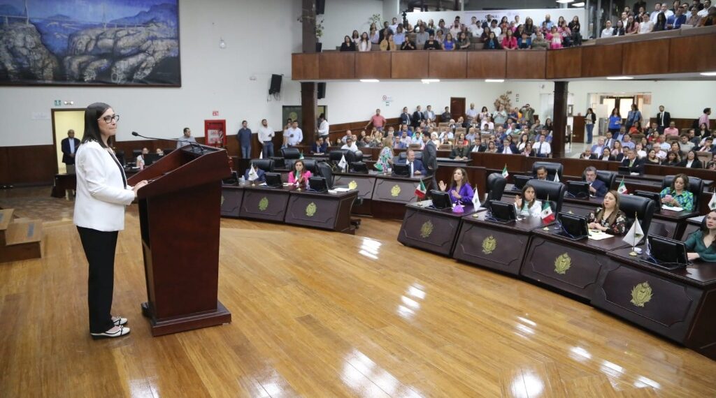 Legisladores revisan de forma acuciosa y puntual acciones de la Contraloría