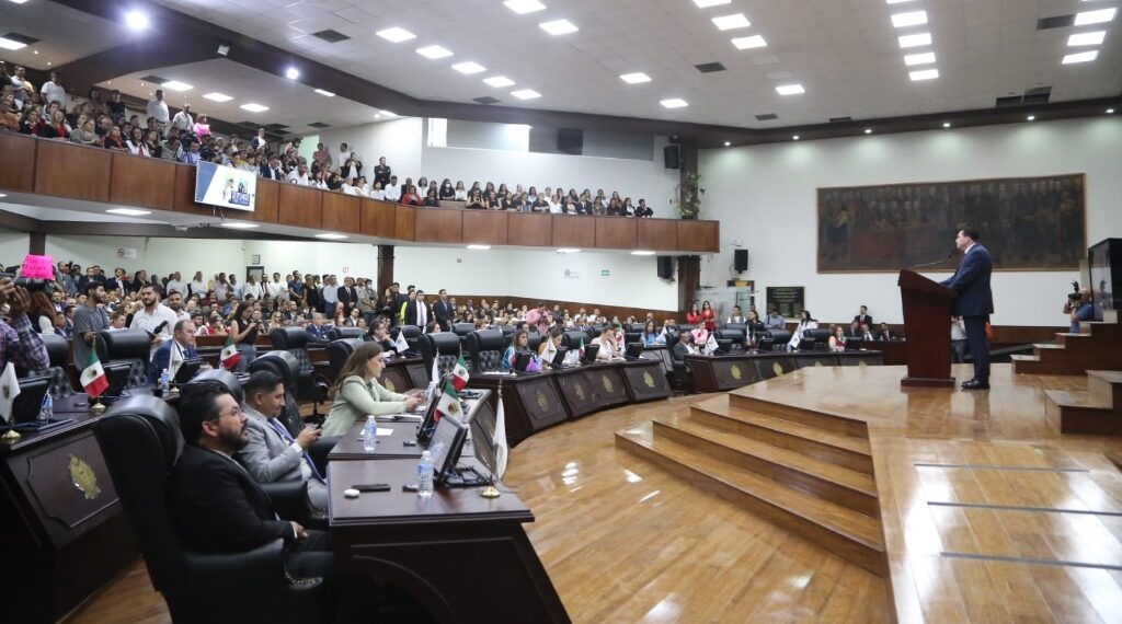 Apoyarán diputados medidas para dignificar la educación en Durango