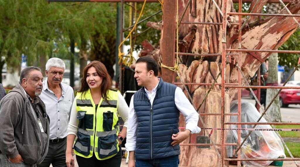 Tras varios años de olvido, reconstruye Esteban Fuentes Danzarinas y Árbol de la Vida