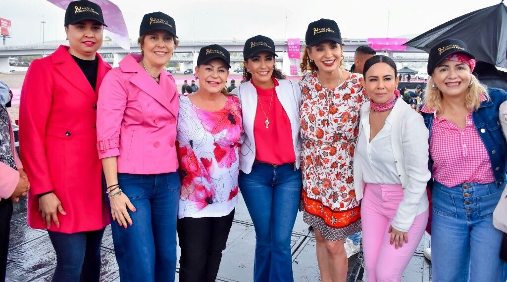 Se unen Durango y Coahuila con Moño Rosa más grande del mundo; rompe récord Guinness
