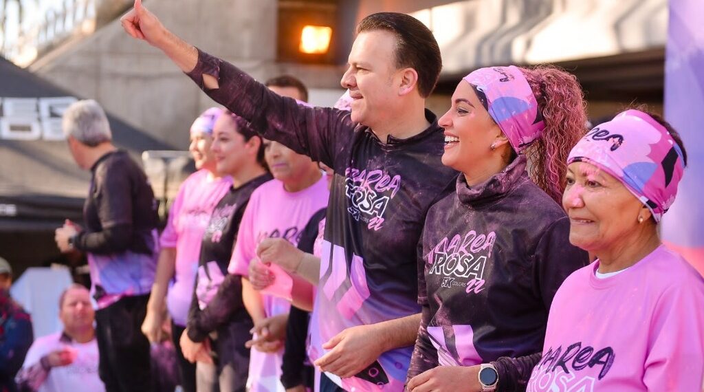 Ya está cerca la Marea Rosa 5k; invitan Marisol y Esteban a vivirla en familia