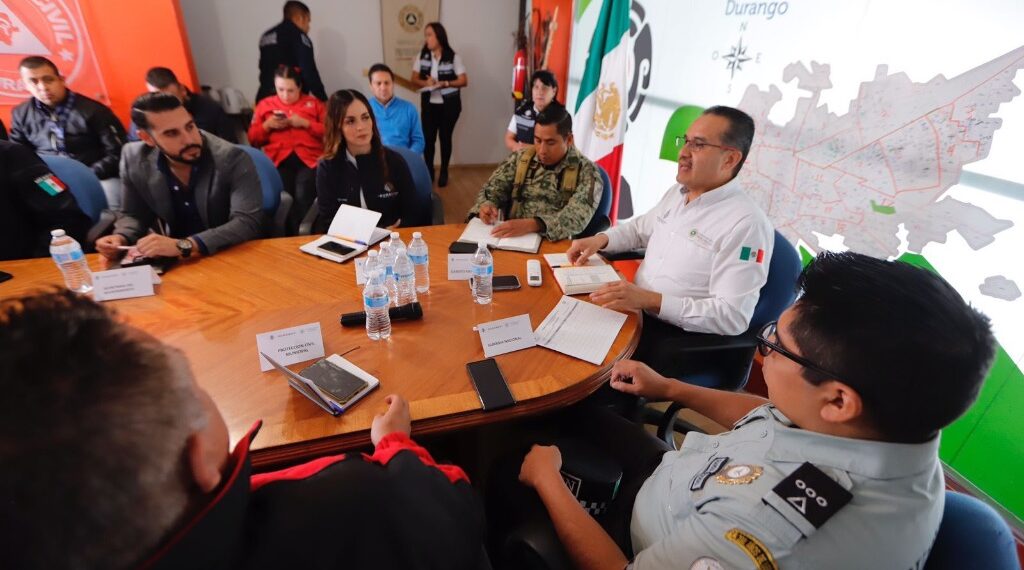 Coordina Gobierno de Esteban operativo por las bajas temperaturas en Durango