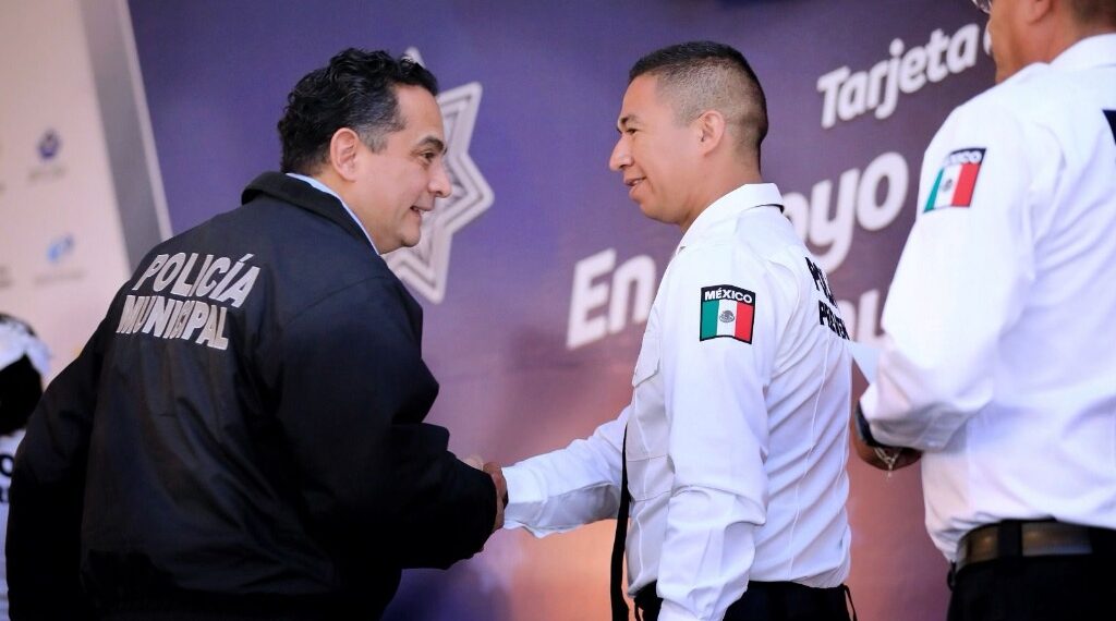 Revoluciona Toño Ochoa la imagen y labor policiaca