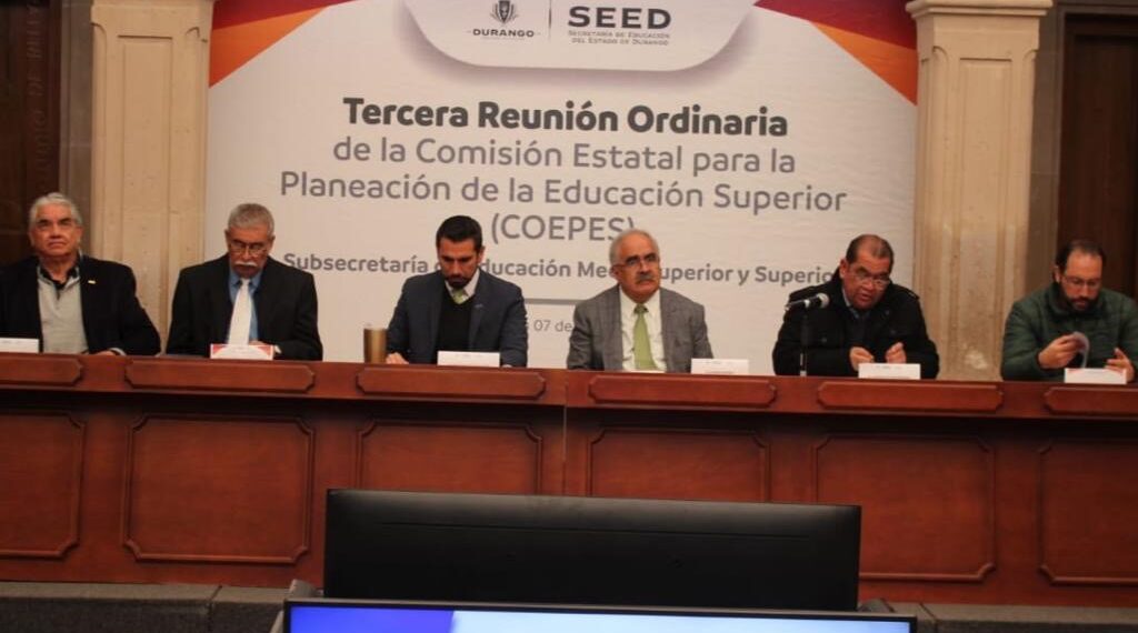 El rector Rubén Solís Ríos ponderó el compromiso de la UJED con la calidad educativa