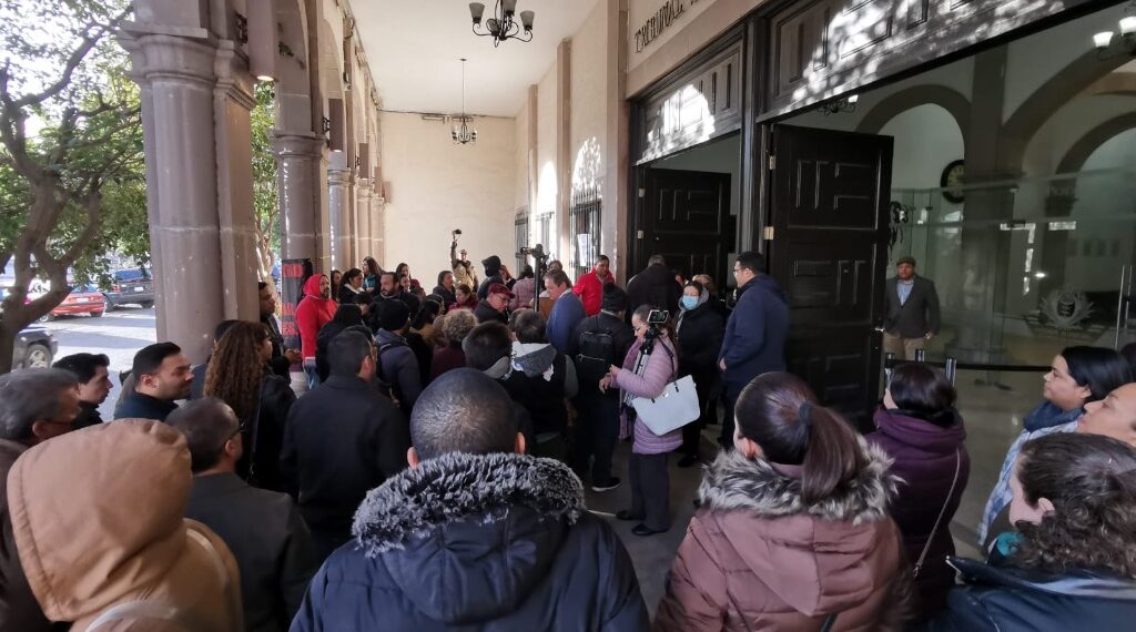 En proyecto de Presupuesto se propone aumento salarial a personal de confianza del PJE