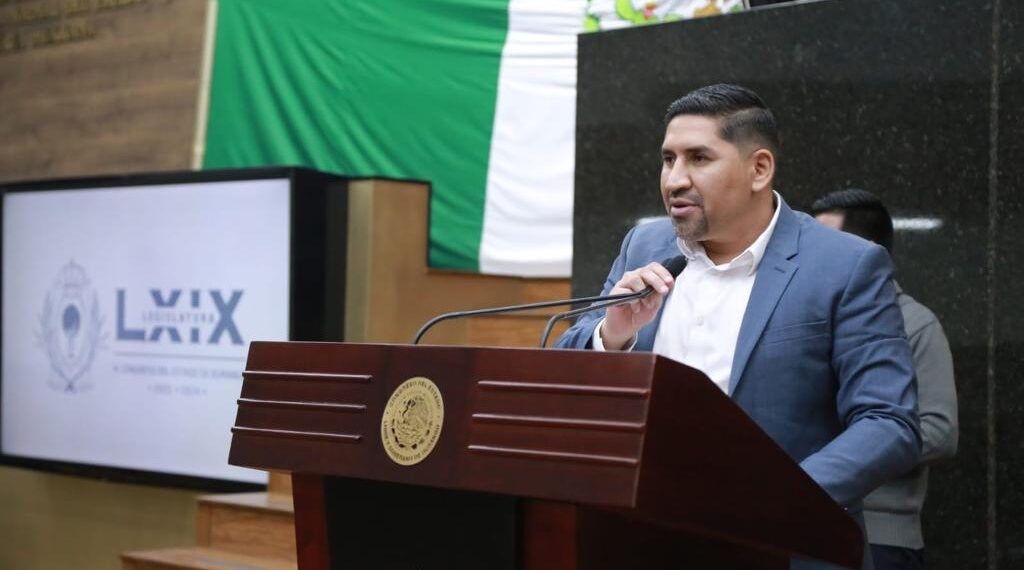 Toño Ochoa mejora calidad de vida de los duranguenses: Rocha