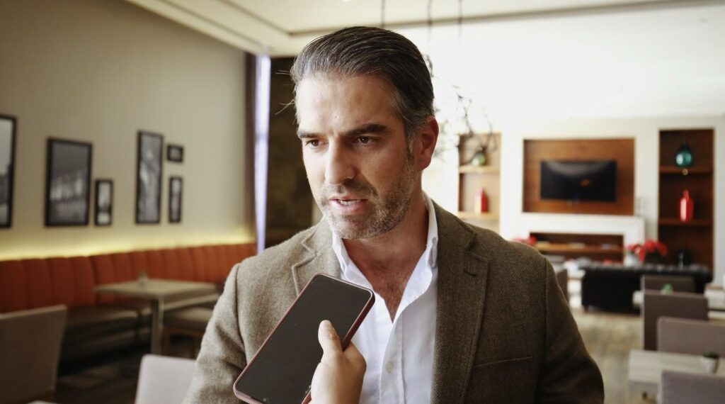 Tenemos una casa más chula y bonita con un comercio ordenado: Jaime Mijares