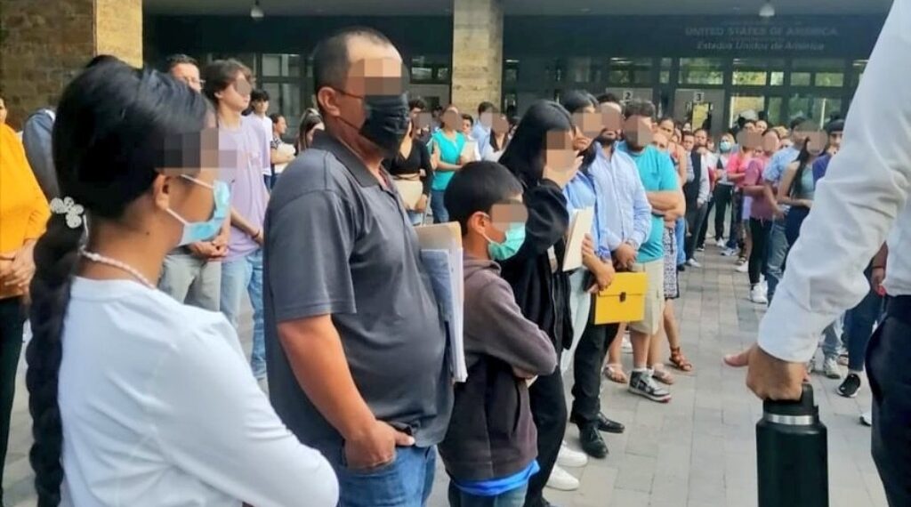 Advierten riesgos de fraude para cruzar la frontera hacia Estados Unidos