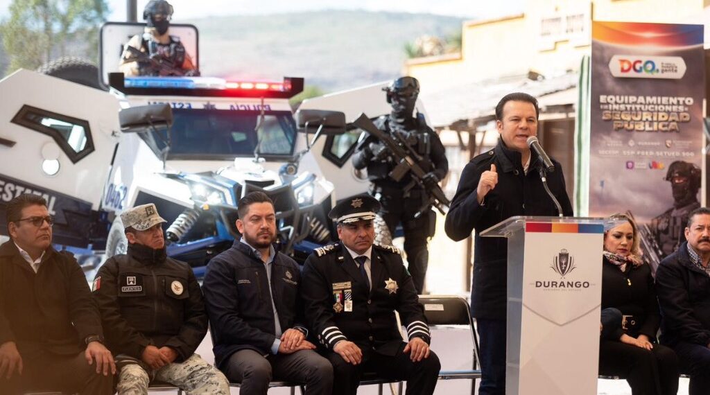 Tareas de seguridad y prevención se fortalecer; entrega el Gobierno de Esteban a la SSP vehículos “yagu”