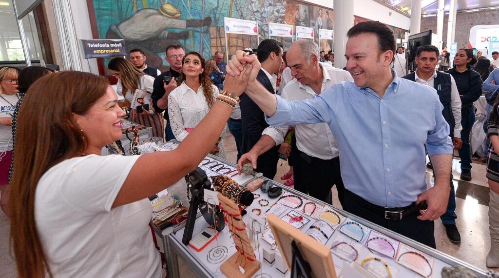 En 2023 se abrieron 3 mil nuevas empresas en todo Durango durante  el Gobierno de Esteban