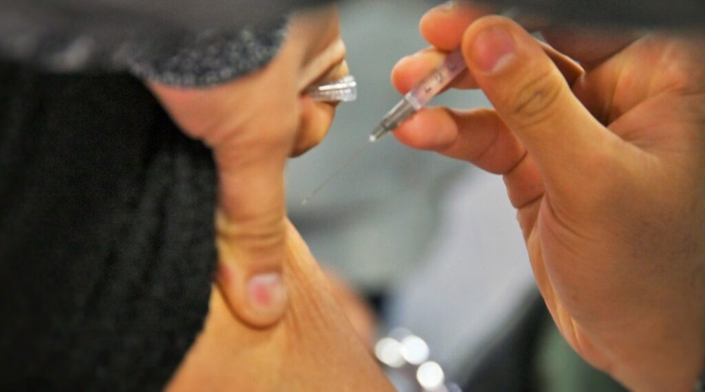 Ayuntamiento de Gómez Palacio invita a vacunarse contra la influenza