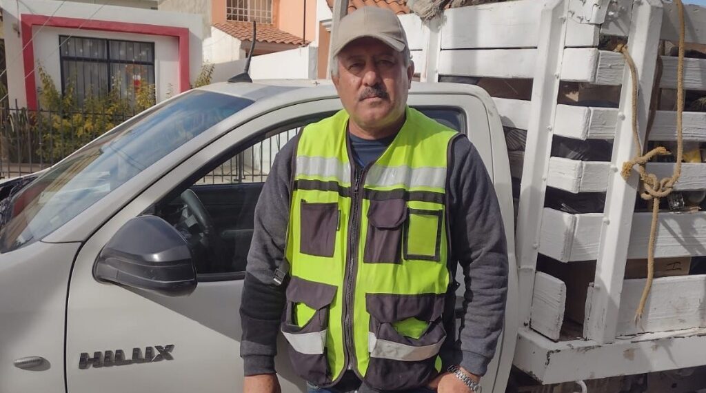 Él es Don Miguel, uno de grandes aliados para mantener bien chulo a Durango