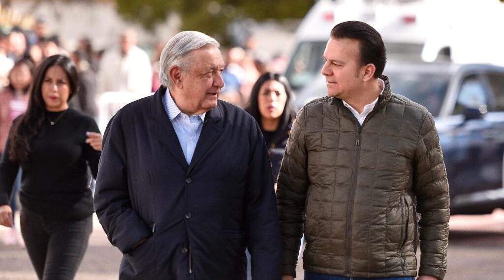 Buena relación entre AMLO y Esteban trajo también beneficios para la Educación; se federalizarán plazas de Telesecundaria.