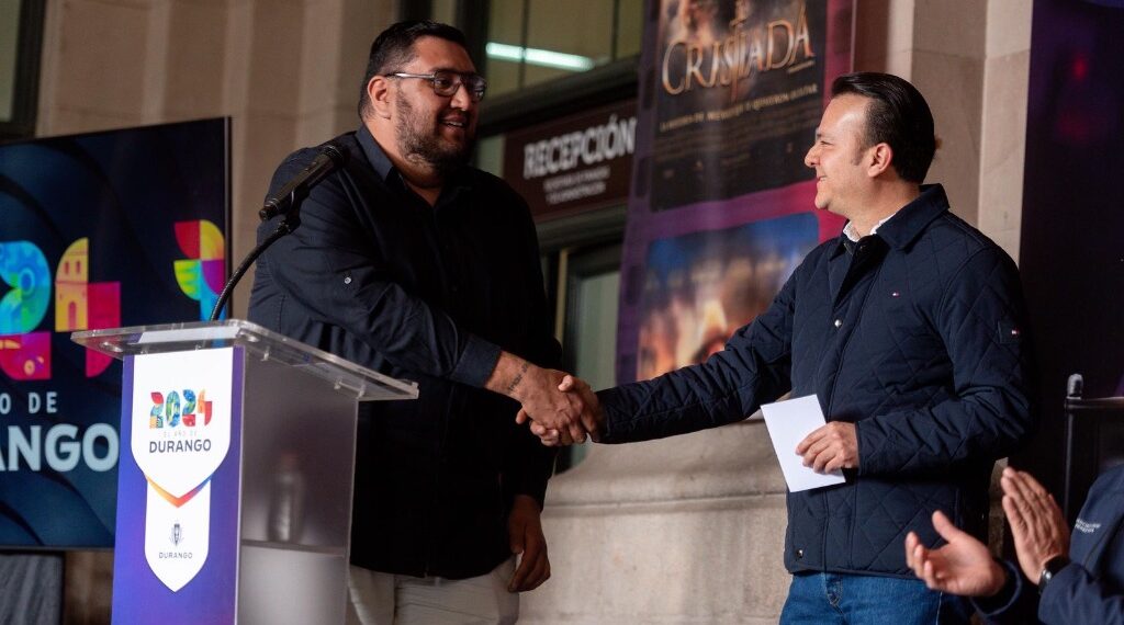 Gobierno de Esteban sigue cumpliendo en empleo; llegan producciones audiovisuales y contratan a duranguenses