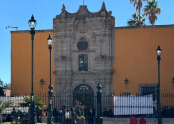 Personal académico acepta en primera instancia acuerdo de aumento salarial con la UJED