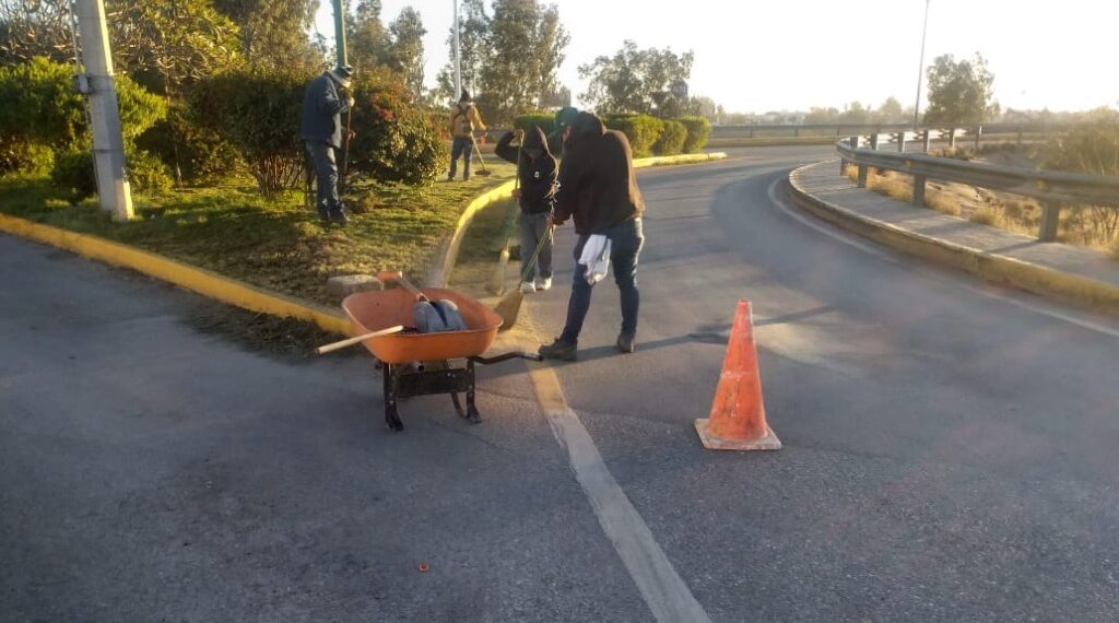 Realiza Ayuntamiento mejoran en accesos de entrada y salida del Parque Industrial