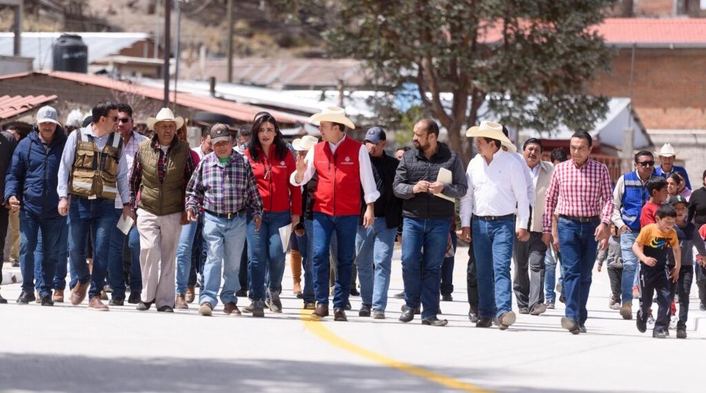 Caminos y calles transitables para El Salto; supervisa Gobernador conclusión y avance en trabajos de modernización