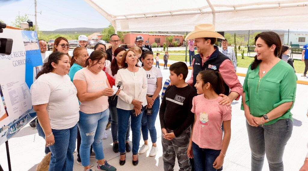 Con nuevas obras, Simón Bolívar avanza y mejora su calidad de vida con acciones del Gobierno Estatal