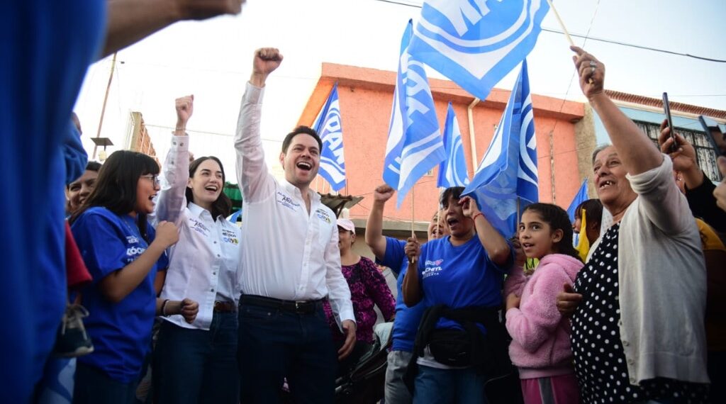 Vengo a refrendar el compromiso que hicimos hace tres años.