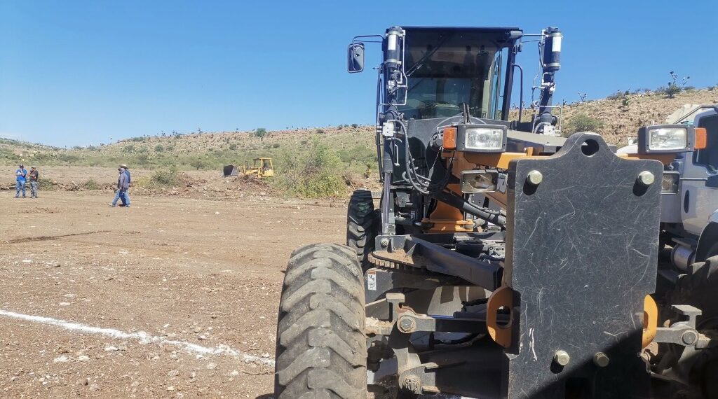Falta de agua empieza a afectar en la ejecución de obras y en trabajadores