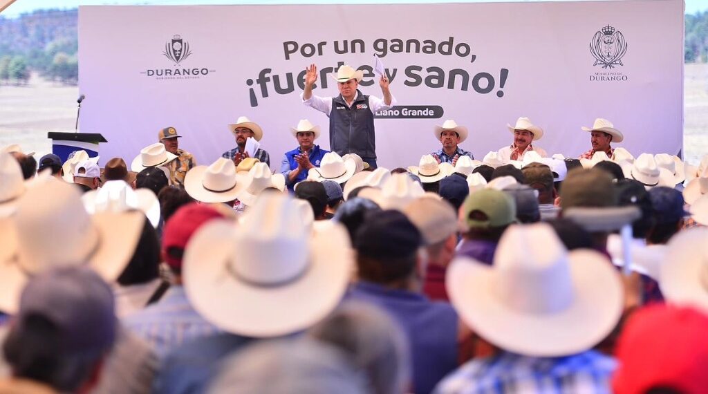 Esteban y Toño respaldan a las familias que viven del campo con acciones para mitigar la sequía