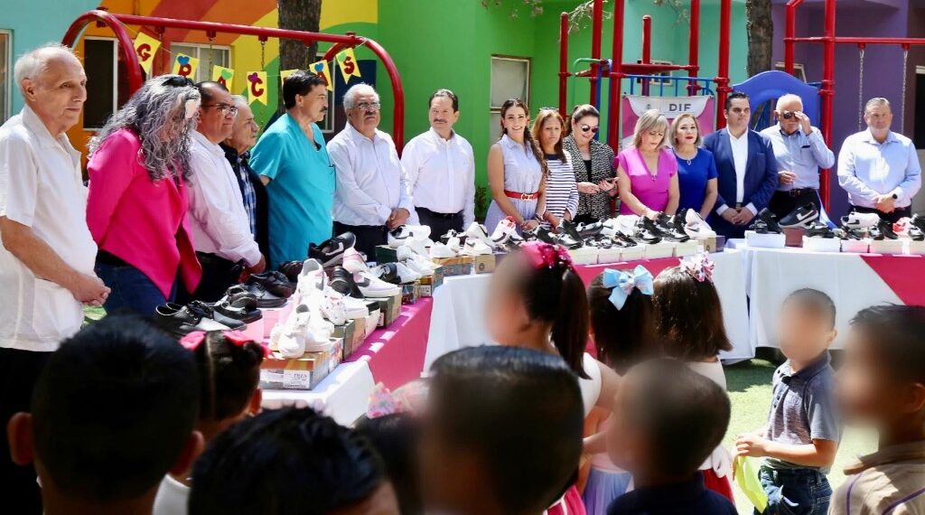 Recibe Casa Hogar DIF donación de 368 pares de calzado para niñas y niños, por parte del Consejo Estatal Ciudadano