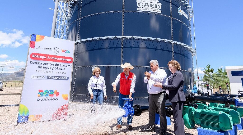 Lleva Esteban Villegas obras que solucionan a fondo necesidades de la gente de Nuevo Ideal