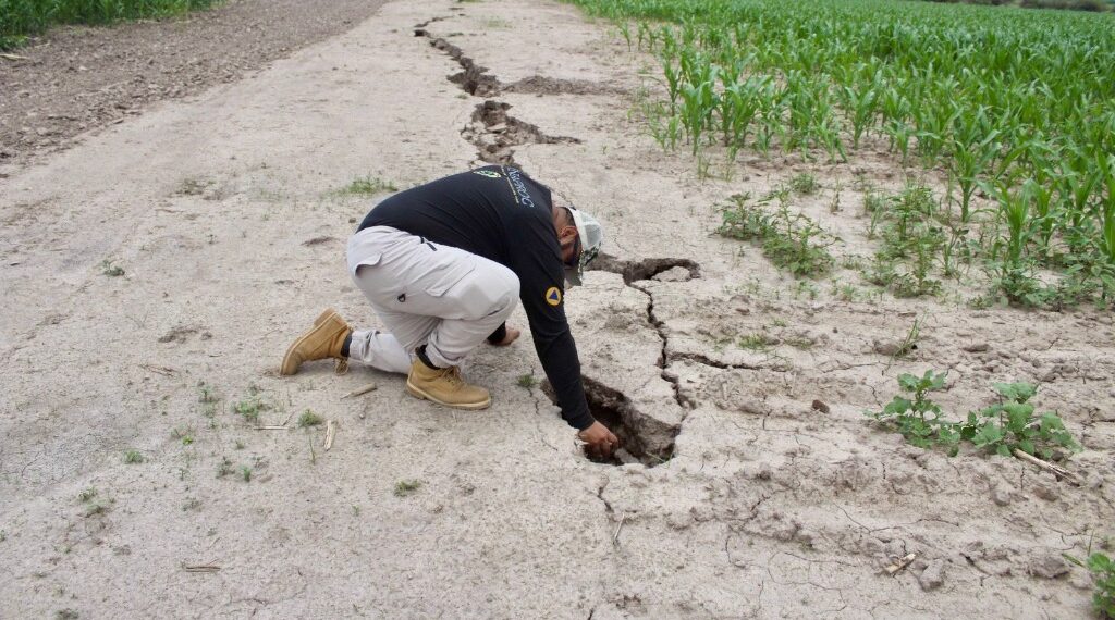 Descartan falla geológica en Nuevo Ideal; se trata de agrietamiento por sobreexplotación de pozos y recientes lluvias