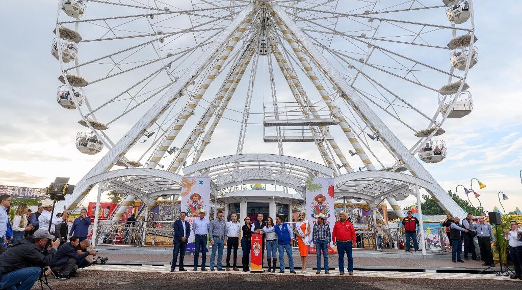 Con la rueda de la fortuna más grande de Latinoamérica, inauguran Esteban y Marisol Feria Nacional “Francisco Villa” 2024