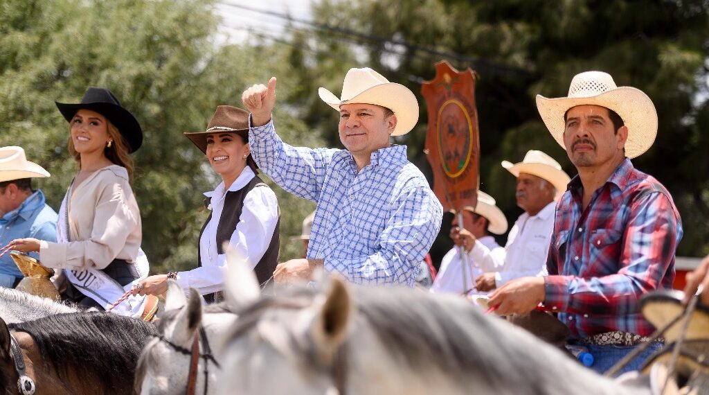 Reúne la “Cabalgata Villista” a 4 mil jinetes; vivieron un gran ambiente familiar