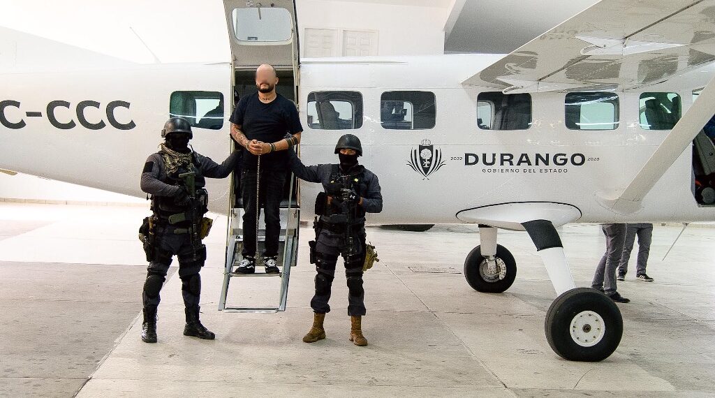 APREHENDEN A ÁNGEL SURIZADAY N, PRESUNTO RESPONSABLE DEL FEMINICIDIO DE MARÍA GUADALUPE ROJAS VÁZQUEZ