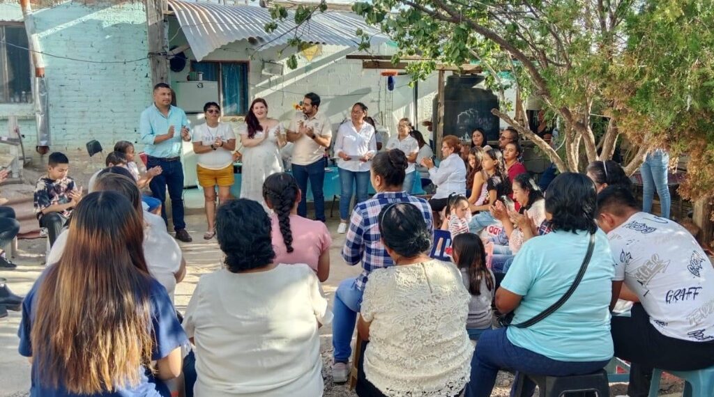 Llevan los servicios del Instituto para el Desarrollo Humano y Valores (INDEHVAL) a las colonias que más lo necesitan.