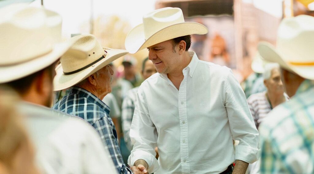 Acerca Gobierno Estatal y Consulado de EUA trámites de Pensión Norteamericana, Seguro Social y Renovación de Residencia a duranguenses