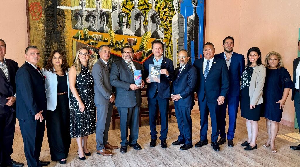 Arranca el Gobernador Esteban Villegas su gira por Estados Unidos; busca más inversiones y nuevos proyectos para Durango