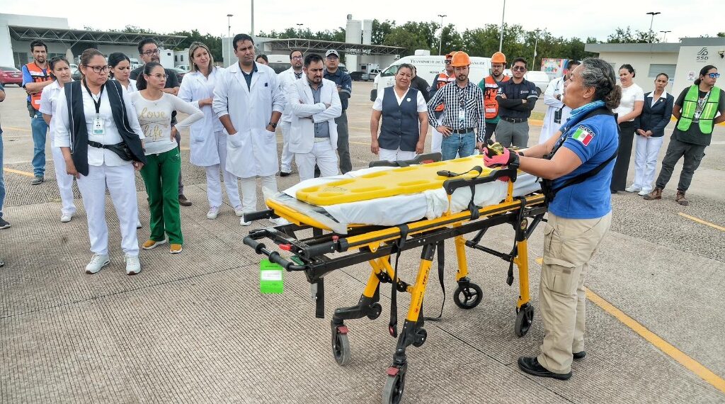 Capacita Gobierno del Estado a personal médico en interacción con aeronaves