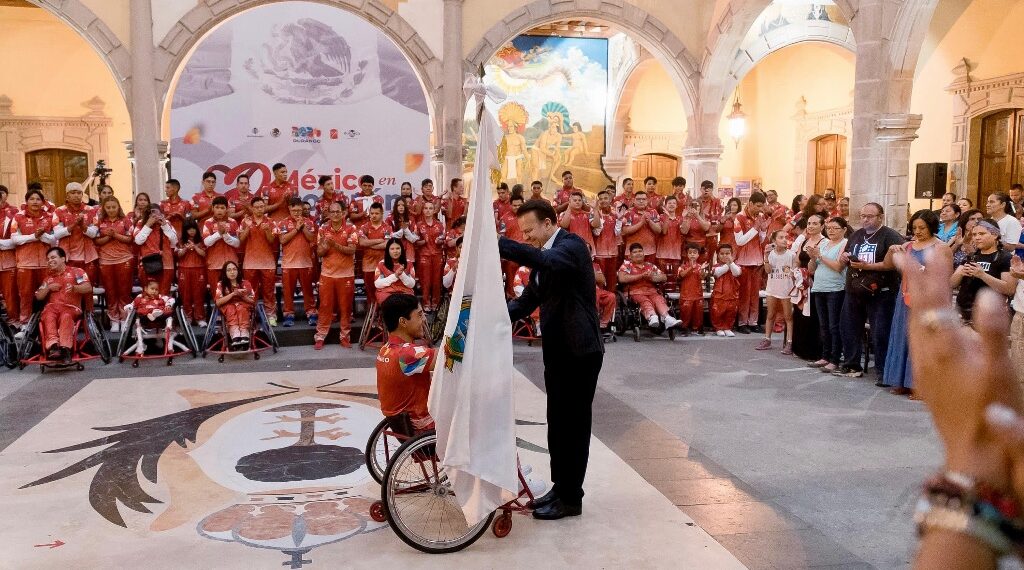 “Pongan a Durango en alto”, exhortan Marisol y Esteban a Paraatletas e Indígenas que participarán en Juegos CONADE 2024
