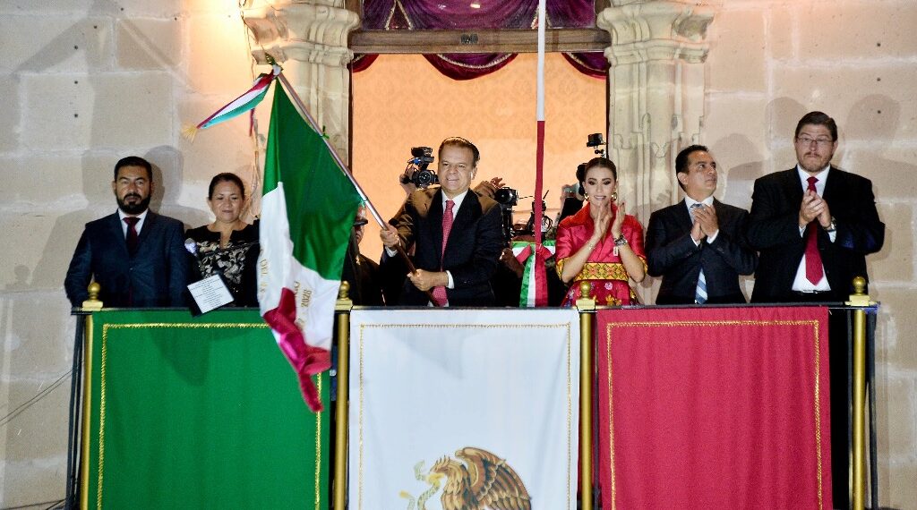 ¡Viva México! Da Esteban el Grito de Independencia en Durango con toda seguridad y armonía