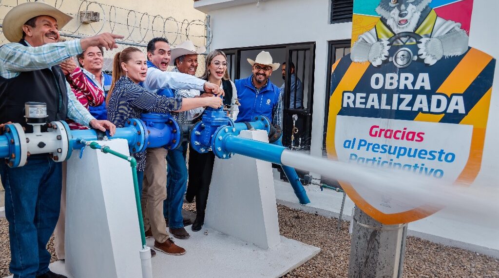 Más agua y más vida para la gran familia duranguense de La Ferrería: Toño Ochoa