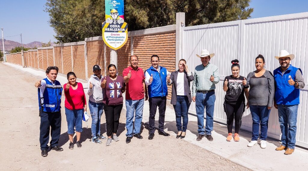 Chulada de barda perimetral de la Telesecundaria No. 24 en Morcillo: Toño Ochoa