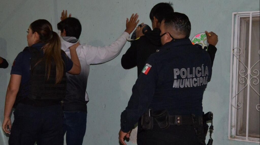 Padres de familia deben responder por daños causados por sus hijos: Juez Cívico