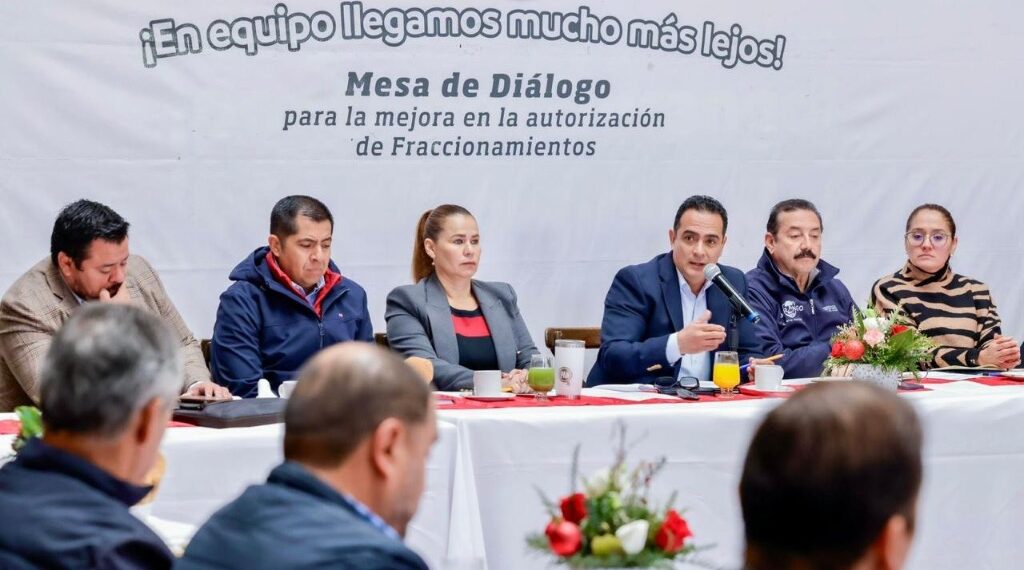 Diálogos por un futuro ordenado para Durango, nuestra casa: Toño Ochoa