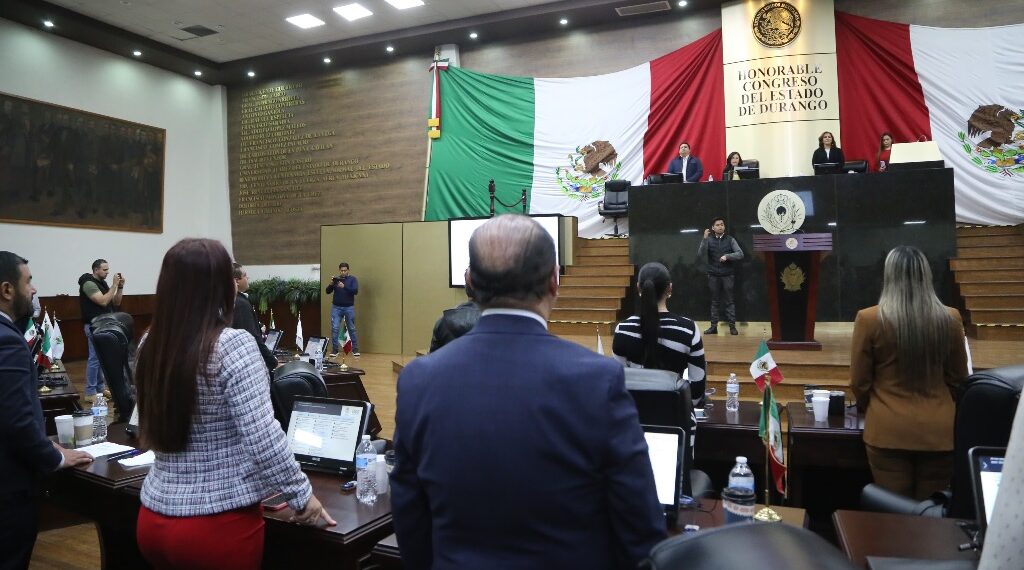 Respaldan diputados paquete económico del Estado