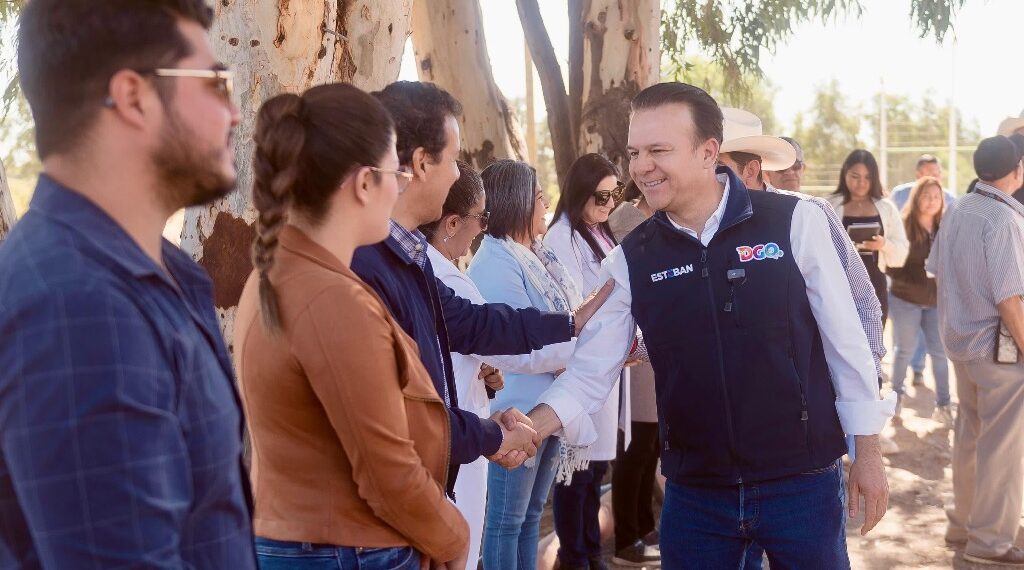 Canatlenses resaltan el compromiso de Esteban con obras que llevan desarrollo y bienestar a comunidades