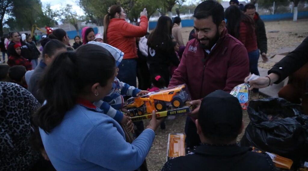 Recorre Héctor Herrera “La Rosilla”, comunidad más fría del país