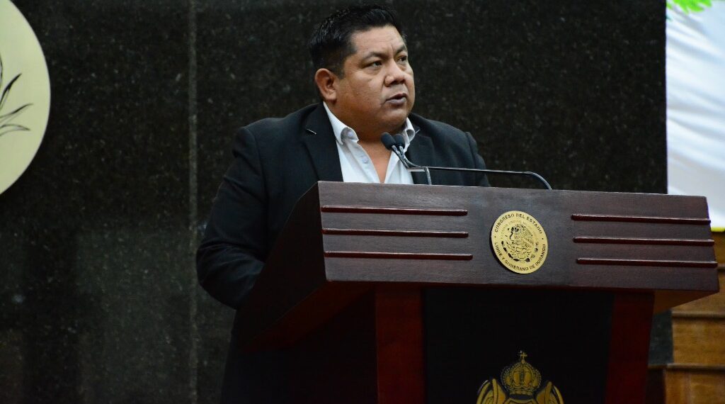 Propone Bernabé Aguilar crear direcciones municipales de asuntos indígenas